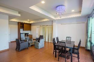 Cozy and fun Apartment breakfast&amp;cleaning service