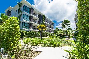 Cozy beachfront apartment at The Title E209