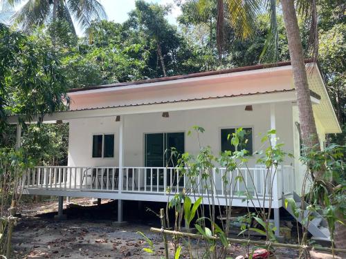 Cozy two bedroom house