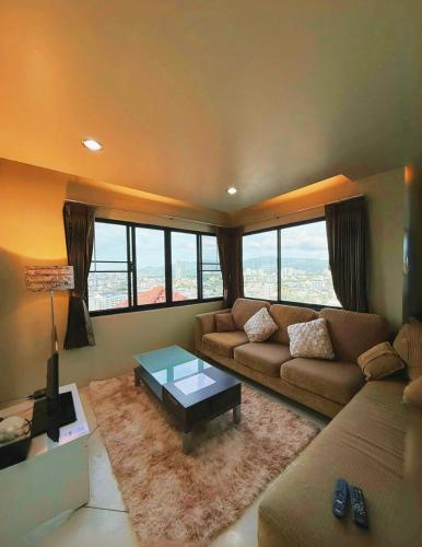 Crystal Horizon Suite