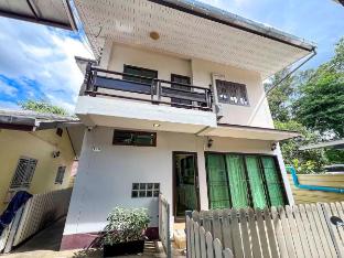 Cute 4 Bedroom House Local Area near University