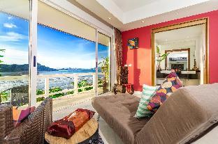 D-Lux Breath taking 5 bed sea view villa in Ao Po