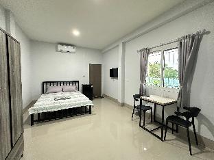 Daily Room LikeHome 400 Baht/Night