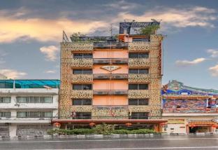 Dancenter Diamond House Khaosan