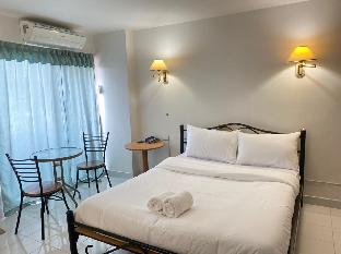 Daratorn Vibhavadi Standard  D 2