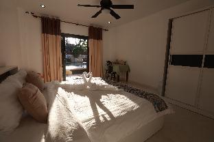 Deep trip villa phuket Room 3