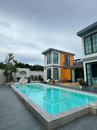 Dertera Poolvilla