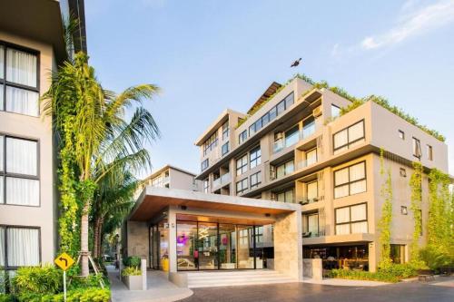 Diamond Condo apart near Bangtao beach