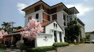 Double Tree Residence