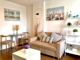 Downtown  Hua Hin Condo with Pool