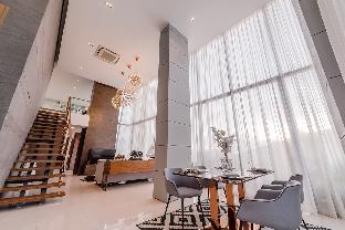 Duplex Pool Access 2 Brs Patong