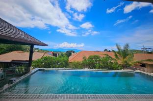 Elegant Sea & Mountain View Villa in Bophut Hills