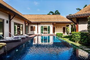 Emerald Pool Villa, Lush Villa On A Sunny Island