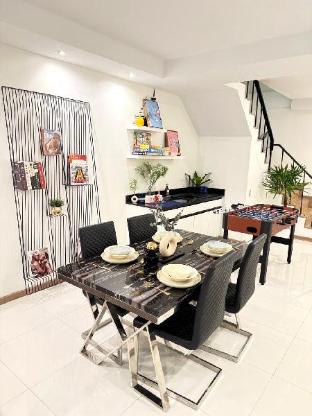 Entire House 4 Beds 4 Baths BTS Ekkamai