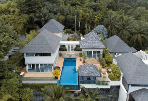 Epic Mountain View 3 bedroom Pool Villa 2 mins to the layan beach