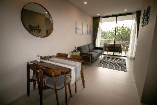 Escape Condominium Beachfront Suite - E144