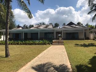 EXCLUSIVE LUXURY BEACH RESIDENCE