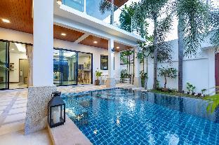 Fabulous Mountain View Villa with Pool