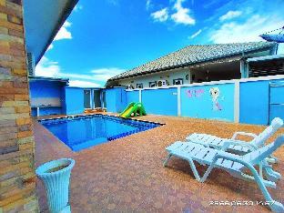 Fahsai pool villa