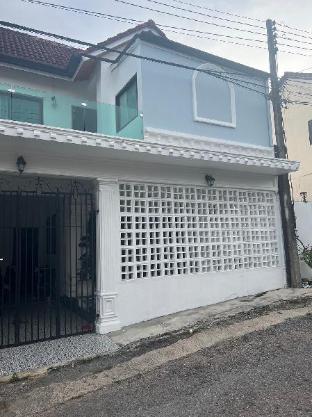 family villa daily for rent brand new