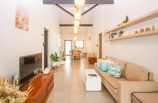 Feel Good Hostel.
