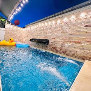 Feel like home pool villa Pattaya