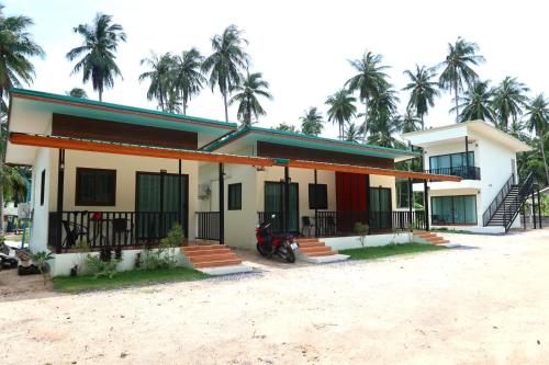 First Light beach bungalow 3