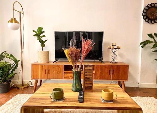 Flip Flop In Townhouse