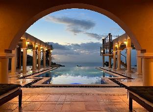 Four Bedroom Sea View Villa Palms SDV190