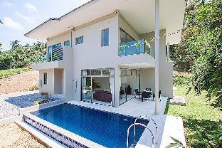 Four Bedroom Villa with 2 Private Pools SDV005/6