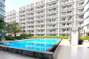 Free Cleaning Wi-Fi pool gym 2 mins to Naka market