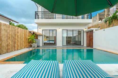 Freshly Renovated 3 Bed in Super Accessible Area