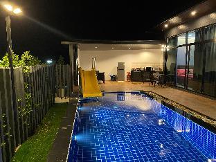 Fuji house pool villa 1