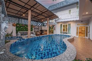 Gala Pavilion, Pool/Sauna/Jacuzzi/Snooker/Karaoke