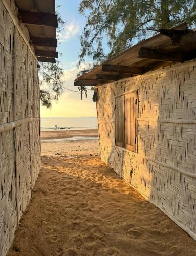 Garden Beach Bungalows