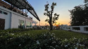 Garden View - The Box House