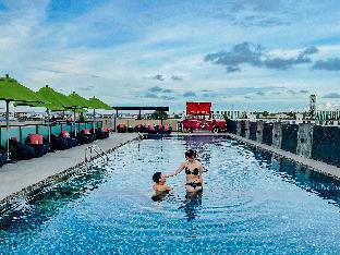 GLOW Pattaya