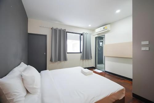 GO INN BTS Silom - Saint Louis สถานีรถไฟฟ้าเซนต์หลุยส์