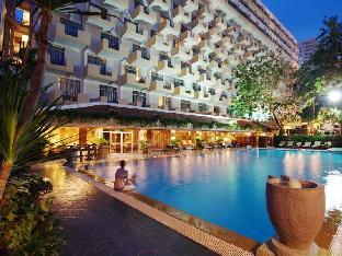 Golden Beach Hotel