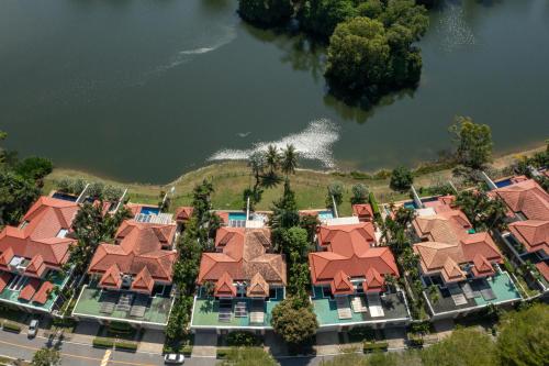 Golden Cotton Villa 3BR Lagoon View by GRF