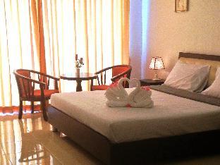 Golden Guesthouse