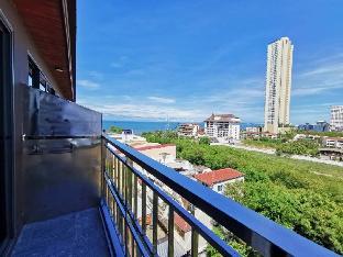 Golden Jomtien Beach Hotel