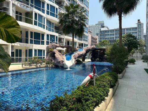 Grand Avenue Suites x MonthStayz Thailand