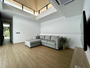Grand Villa Aileen by Apart Homes