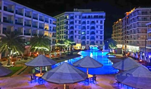 Grandblue condominium 602