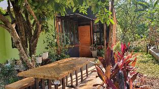 Green cottage @ Khao Yai (green1)