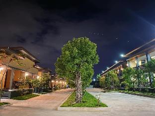 Green forest resort