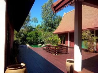 Green Gecko : Full-board, private pool