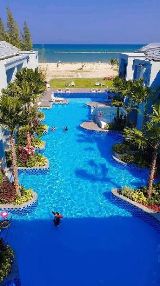 HADCHAO HERITAGE BEACH FRONT RESORT