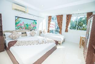 Happy 99 guest house/Deluxe family room